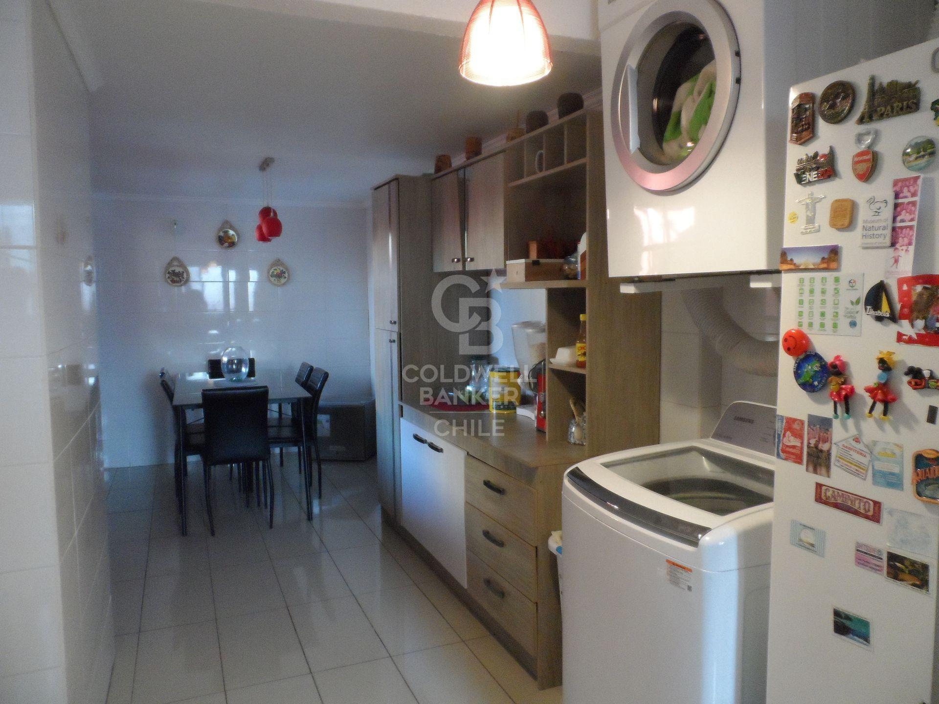 Antofagasta, Chile, 4 Bedrooms Bedrooms, ,2 BathroomsBathrooms,Residential,For Sale,1877161