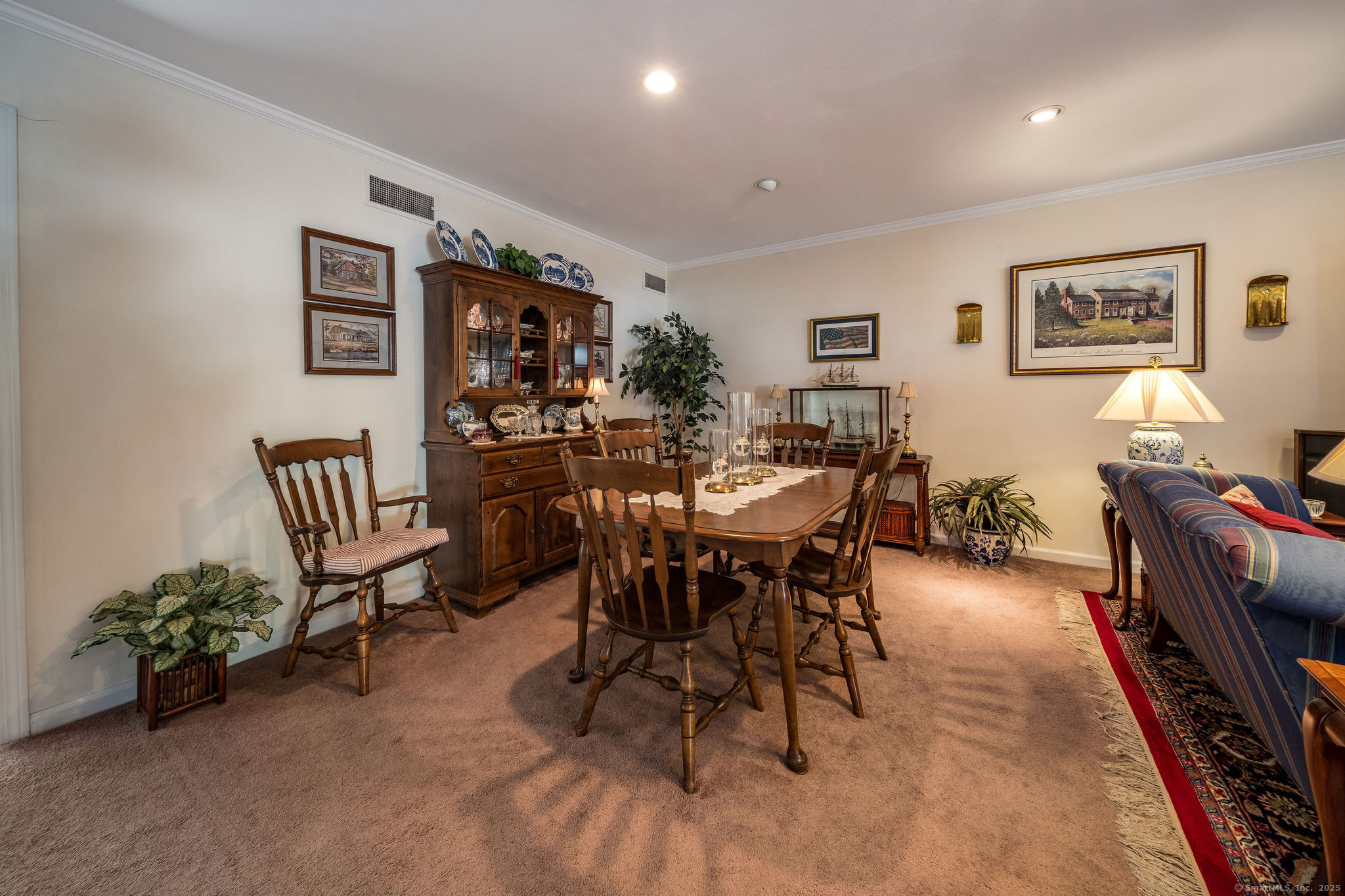 Madison, Connecticut, 06443, United States, 2 Bedrooms Bedrooms, ,3 BathroomsBathrooms,Residential,For Sale,1988071