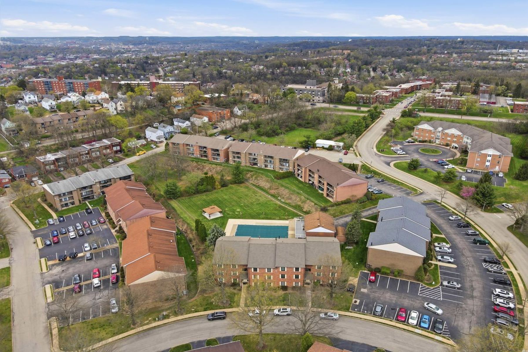  7419 Lighthouse Point, Pittsburgh, PA 15221 - 物件實景