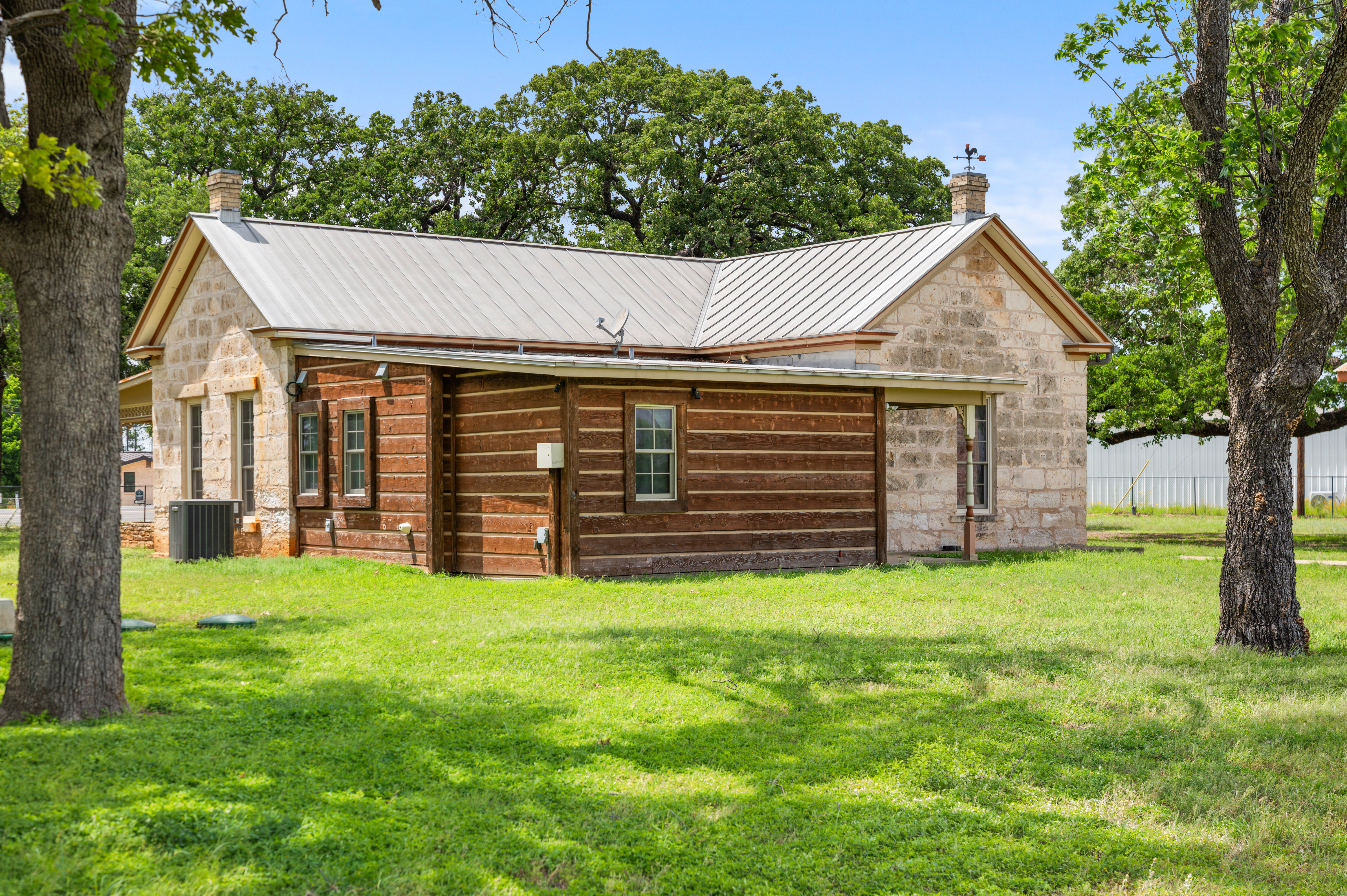  1461 South US Highway 87, Fredericksburg, TX 78624 - 物件實景