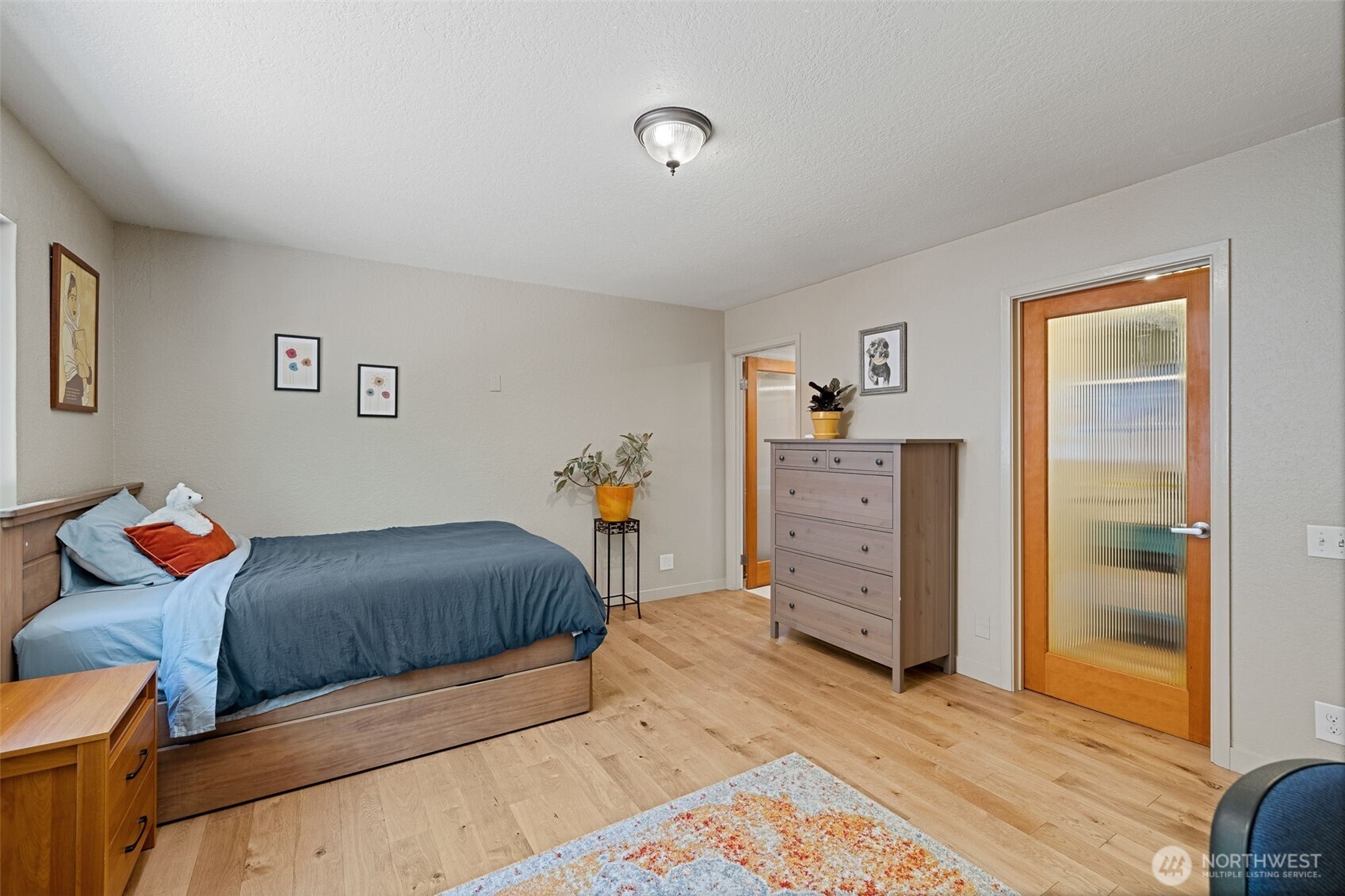 Seattle, Washington, 98117, United States, 4 Bedrooms Bedrooms, ,2 BathroomsBathrooms,Residential,For Sale,1846513
