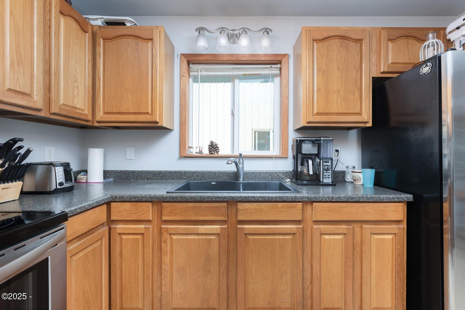Otis, Oregon, 97368, United States, 2 Bedrooms Bedrooms, ,2 BathroomsBathrooms,Residential,For Sale,1794452