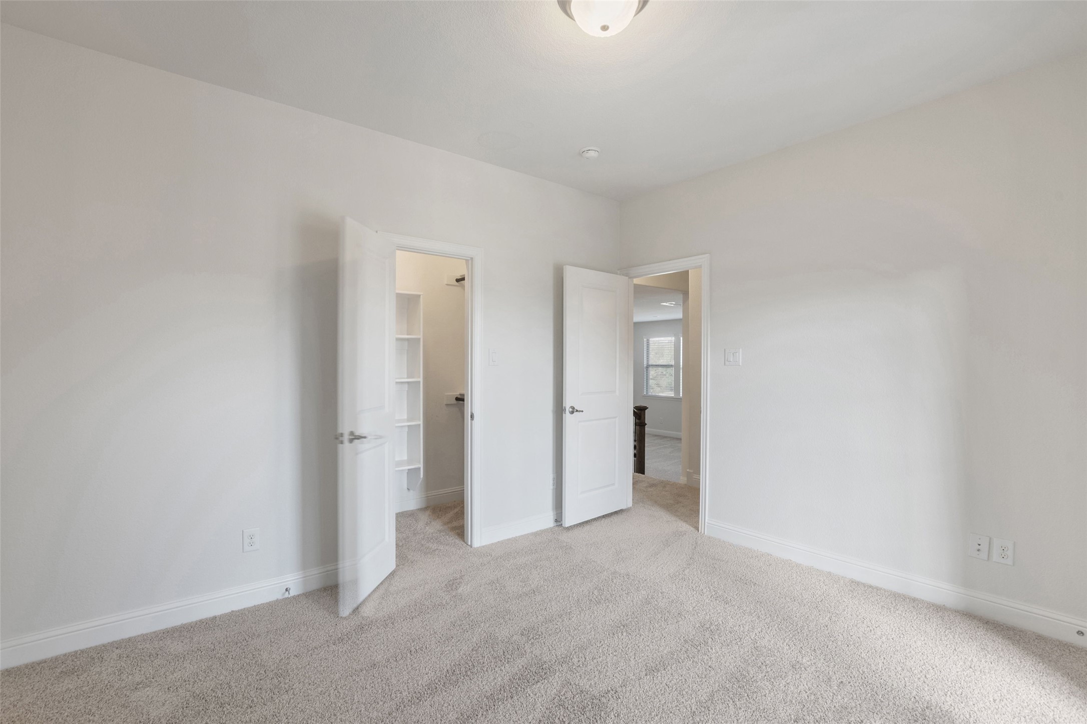 McKinney, Texas, 75071, United States, 5 Bedrooms Bedrooms, ,5 BathroomsBathrooms,Residential,For Sale,1986552