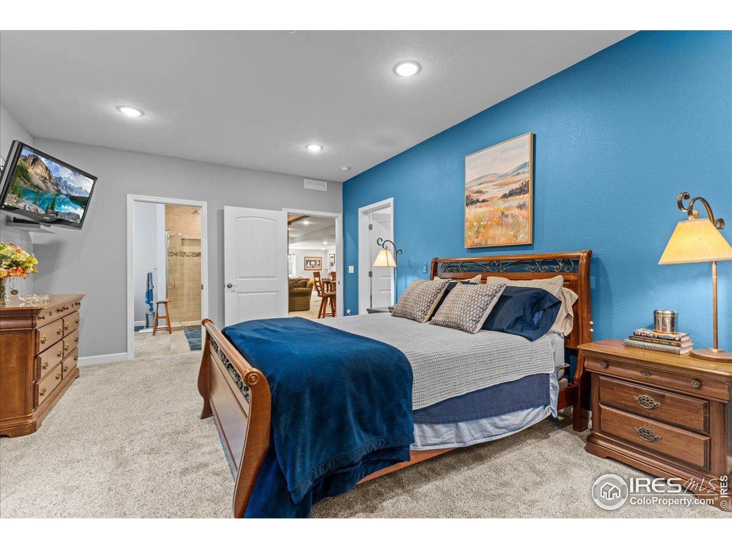 Windsor, Colorado, 80550, United States, 4 Bedrooms Bedrooms, ,5 BathroomsBathrooms,Residential,For Sale,1909910