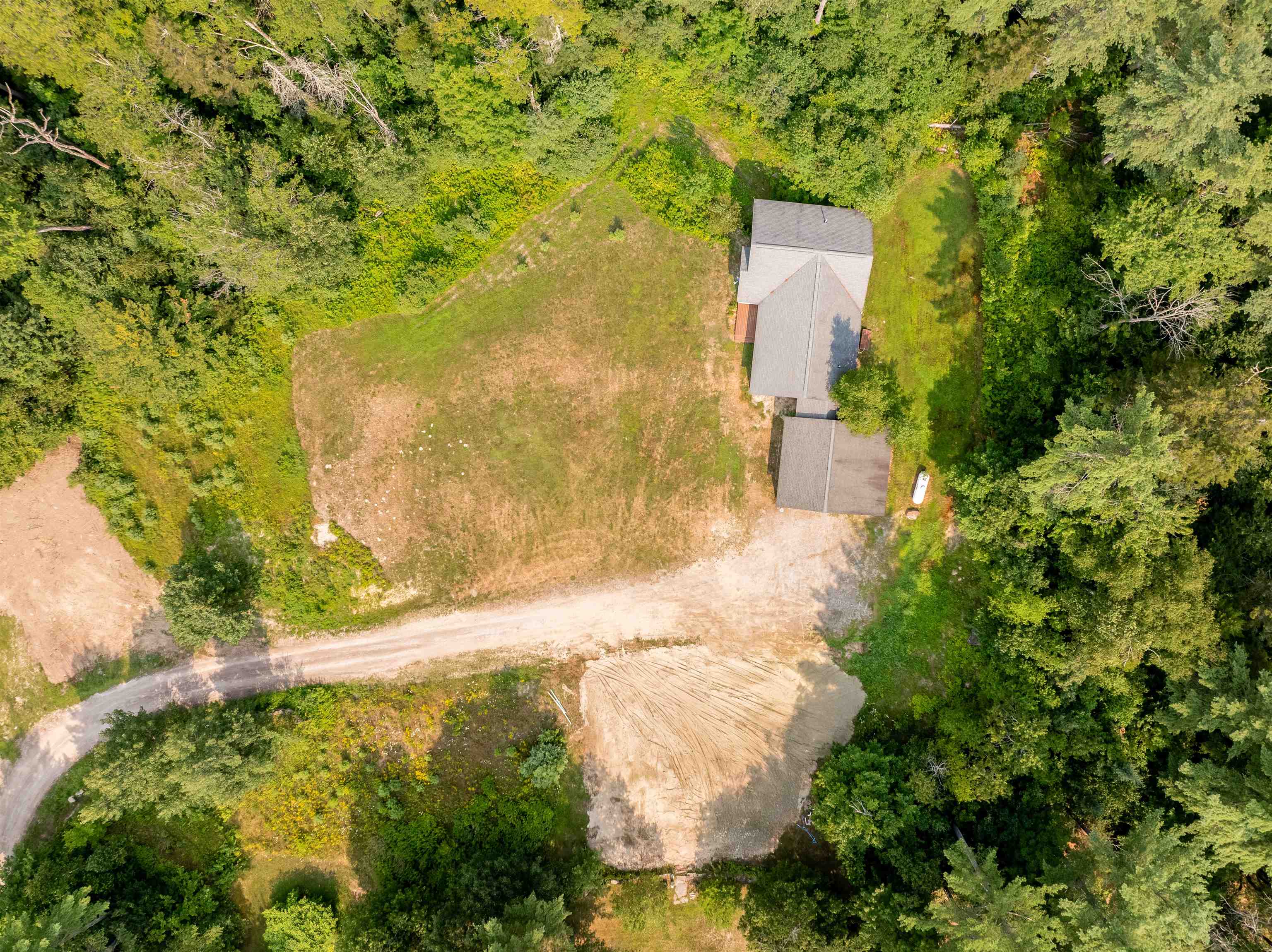 Sunapee, New Hampshire, 03782, United States, 2 Bedrooms Bedrooms, ,3 BathroomsBathrooms,Residential,For Sale,1932785
