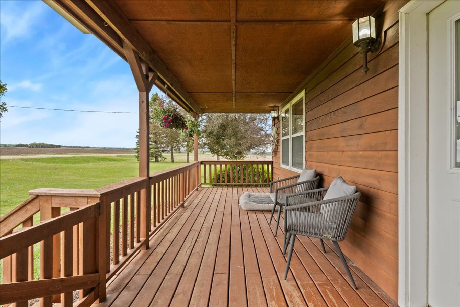  Private Acreage Retreat with Thoughtful Modern Updates - 物件實景