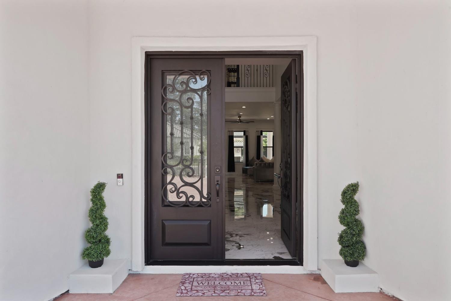 Lodi, California, 95242, United States, 5 Bedrooms Bedrooms, ,5 BathroomsBathrooms,Residential,For Sale,2012542