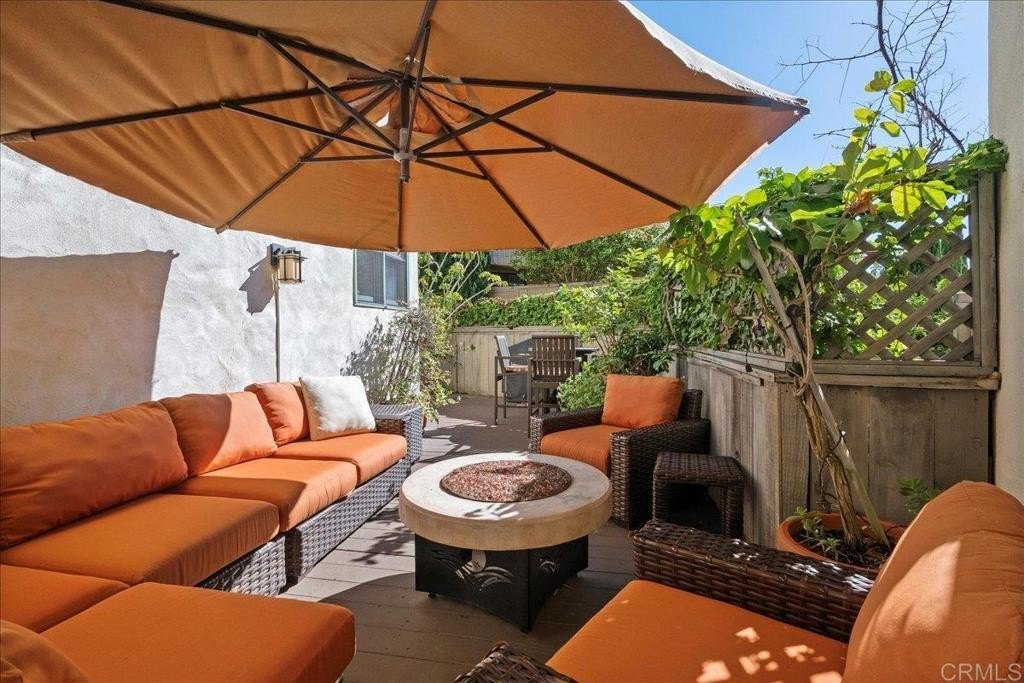 La Jolla, California, 92037, United States, 3 Bedrooms Bedrooms, ,3 BathroomsBathrooms,Residential,For Sale,1997509