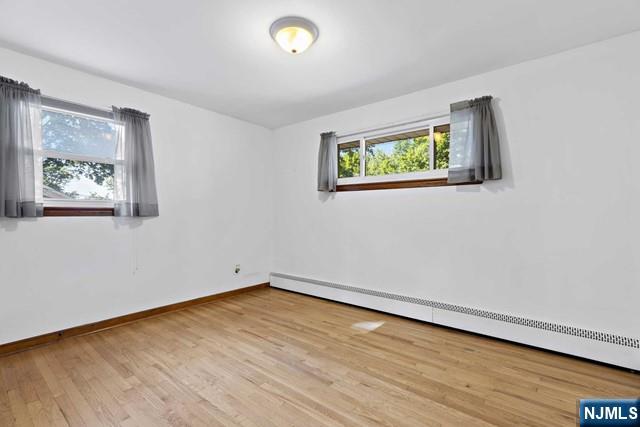 Clifton, New Jersey, 07013, United States, 3 Bedrooms Bedrooms, ,1 BathroomBathrooms,Residential,For Sale,1927701