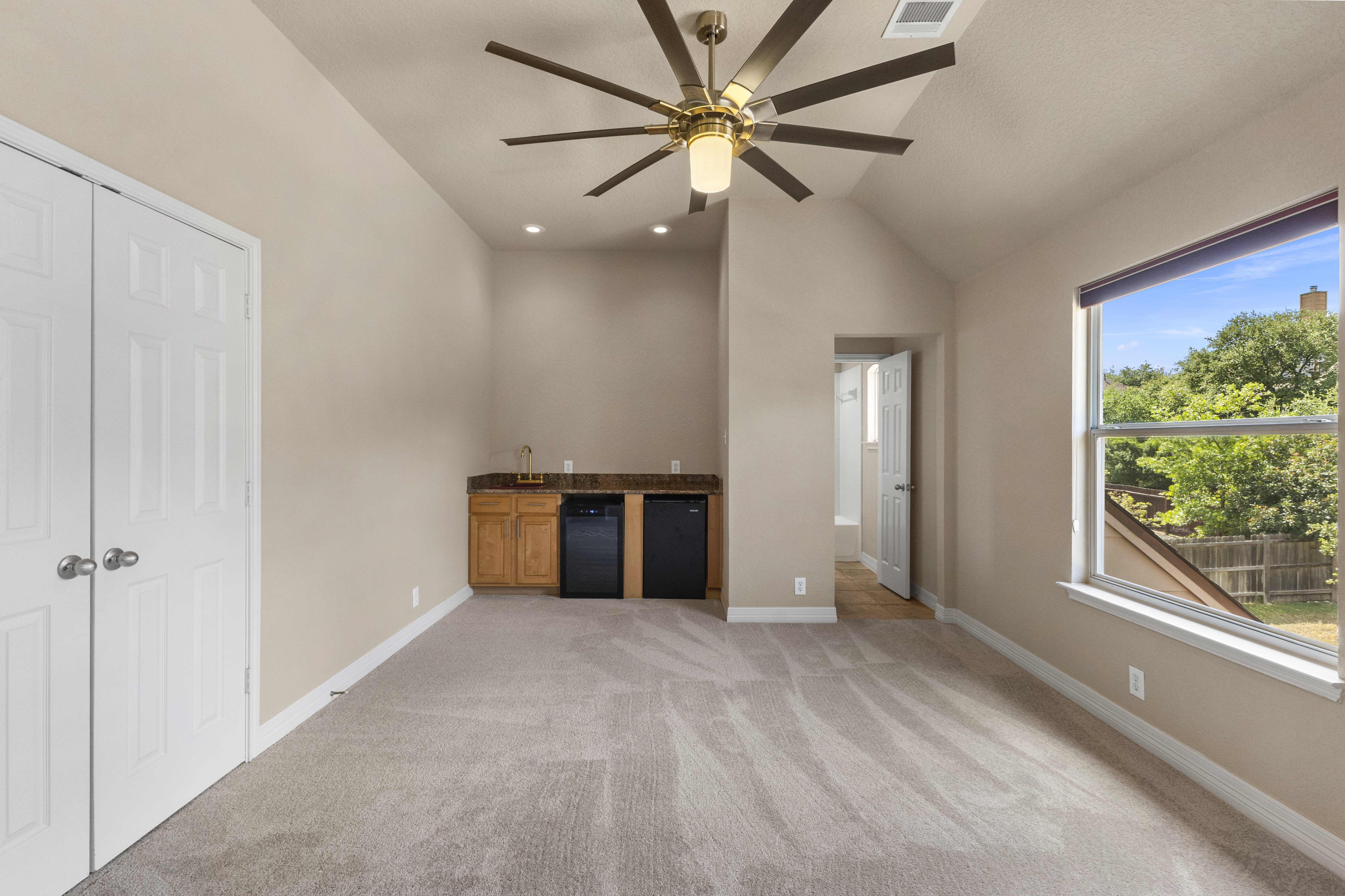  Energy Efficient Stone Oak Living in Gated Mesa Grande - 物件實景