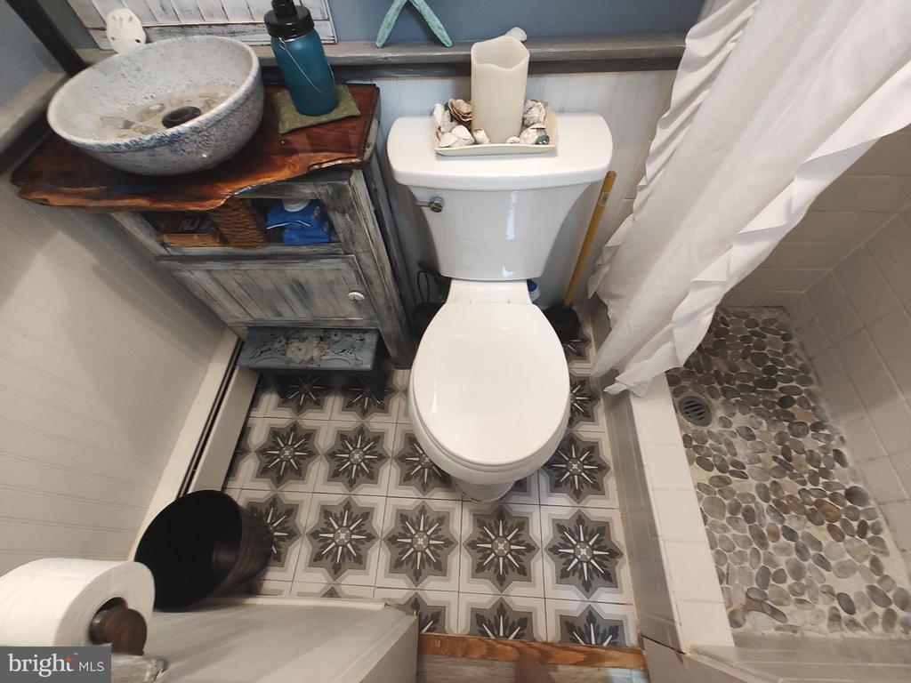 Bayville, New Jersey, 08721, United States, 4 Bedrooms Bedrooms, ,2 BathroomsBathrooms,Residential,For Sale,1837204