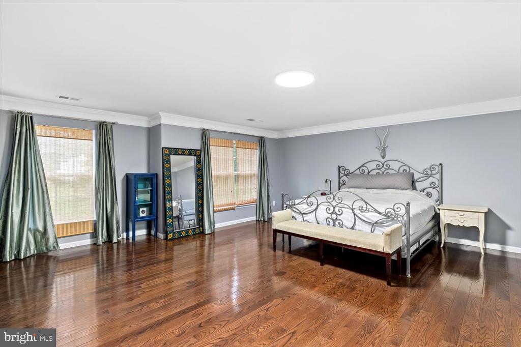 Spotsylvania, Virginia, 22553, United States, 4 Bedrooms Bedrooms, ,5 BathroomsBathrooms,Residential,For Sale,1895881