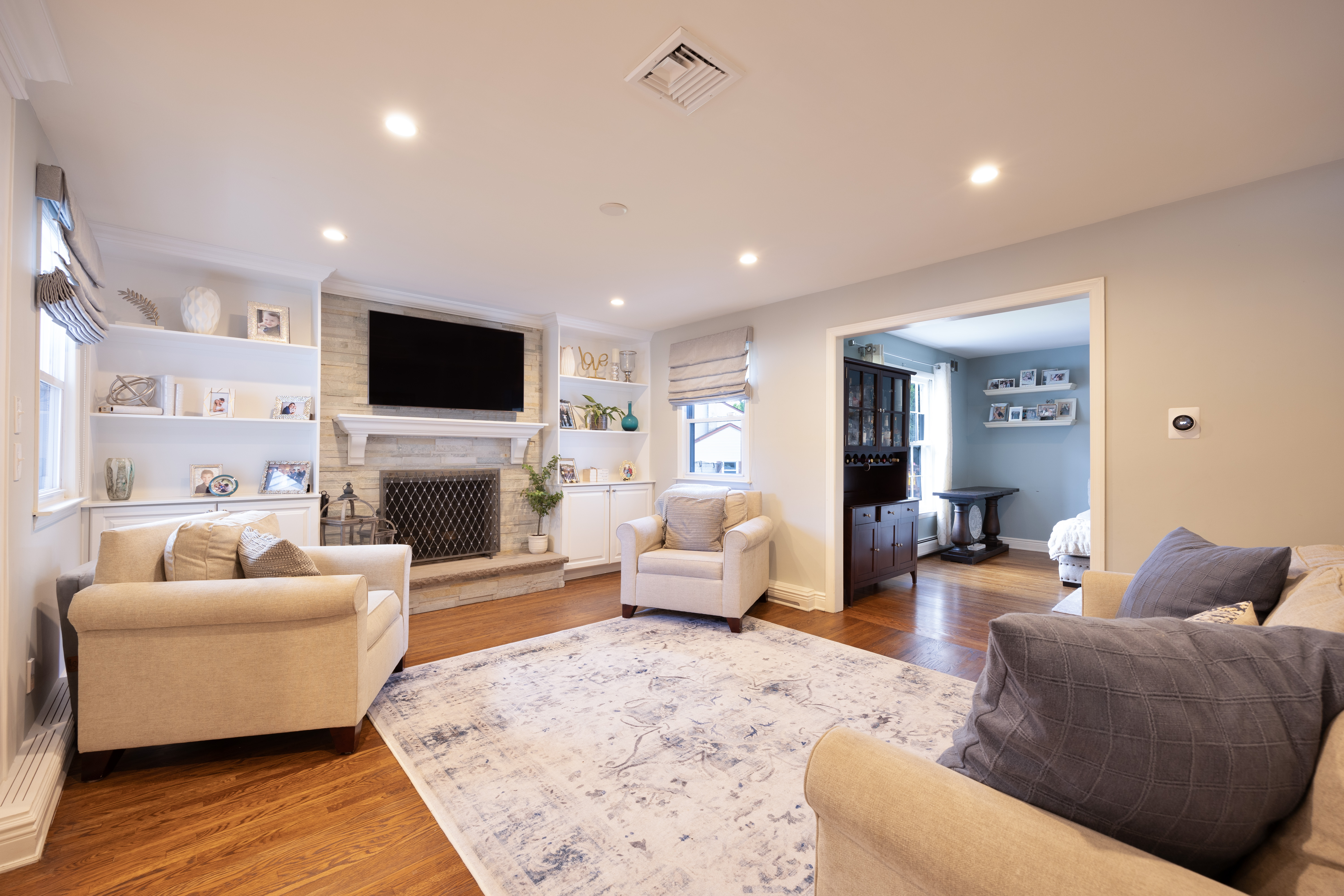 Montville Twp., New Jersey, 07082, United States, 4 Bedrooms Bedrooms, ,3 BathroomsBathrooms,Residential,For Sale,1979871