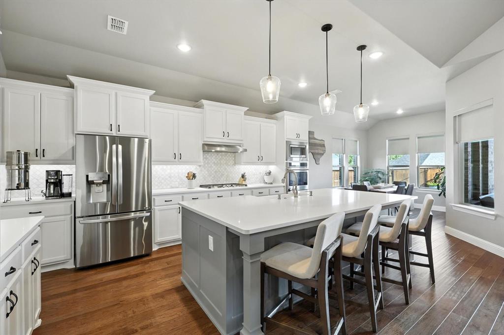 Little Elm, Texas, 75068, United States, 4 Bedrooms Bedrooms, ,3 BathroomsBathrooms,Residential,For Sale,1905823