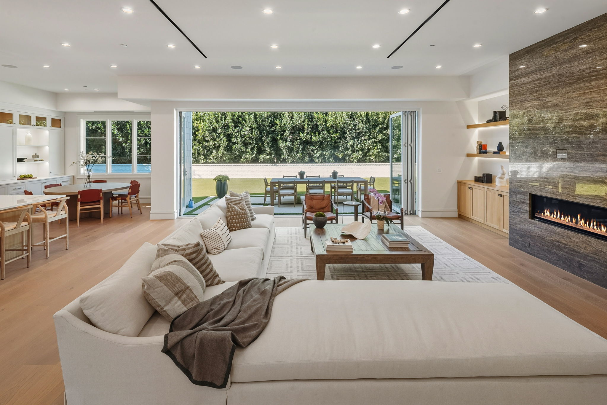  1675 San Remo Dr - 物件實景