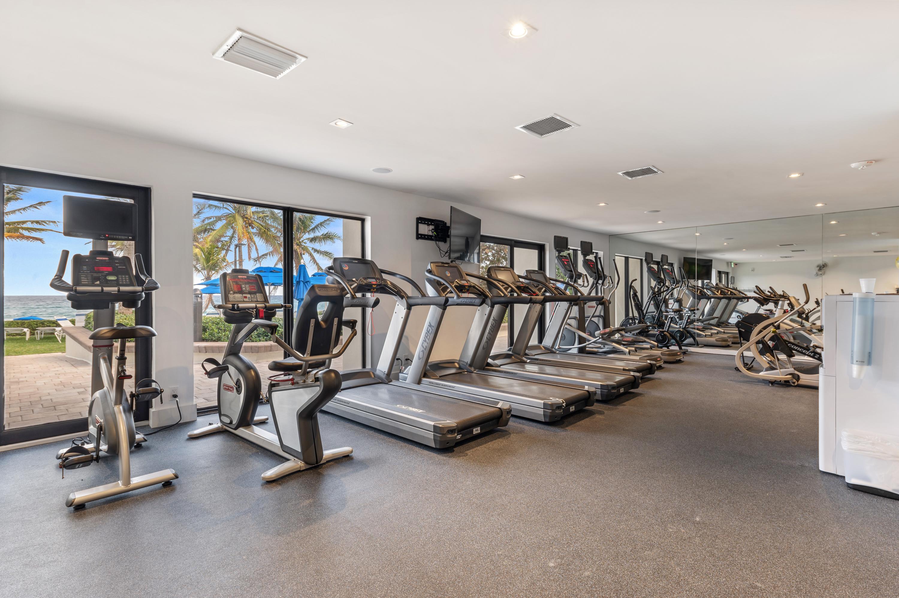 Highland Beach, Florida, 33487, United States, 2 Bedrooms Bedrooms, ,2 BathroomsBathrooms,Residential,For Sale,1907746