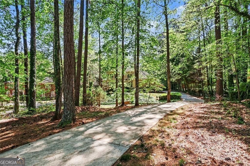 Atlanta, Georgia, 30331, United States, 6 Bedrooms Bedrooms, ,5 BathroomsBathrooms,Residential,For Sale,2036323