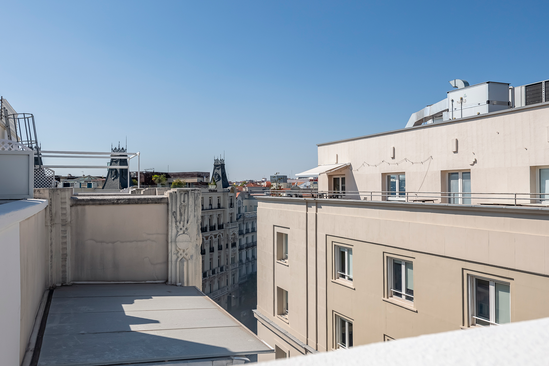  Duplex Penthouse of 380m², Terrace and Views in Cortes area with garage - 物件實景