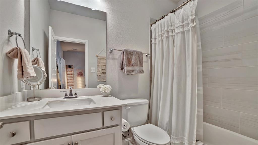 Celina, Texas, 75009, United States, 4 Bedrooms Bedrooms, ,5 BathroomsBathrooms,Residential,For Sale,1795142