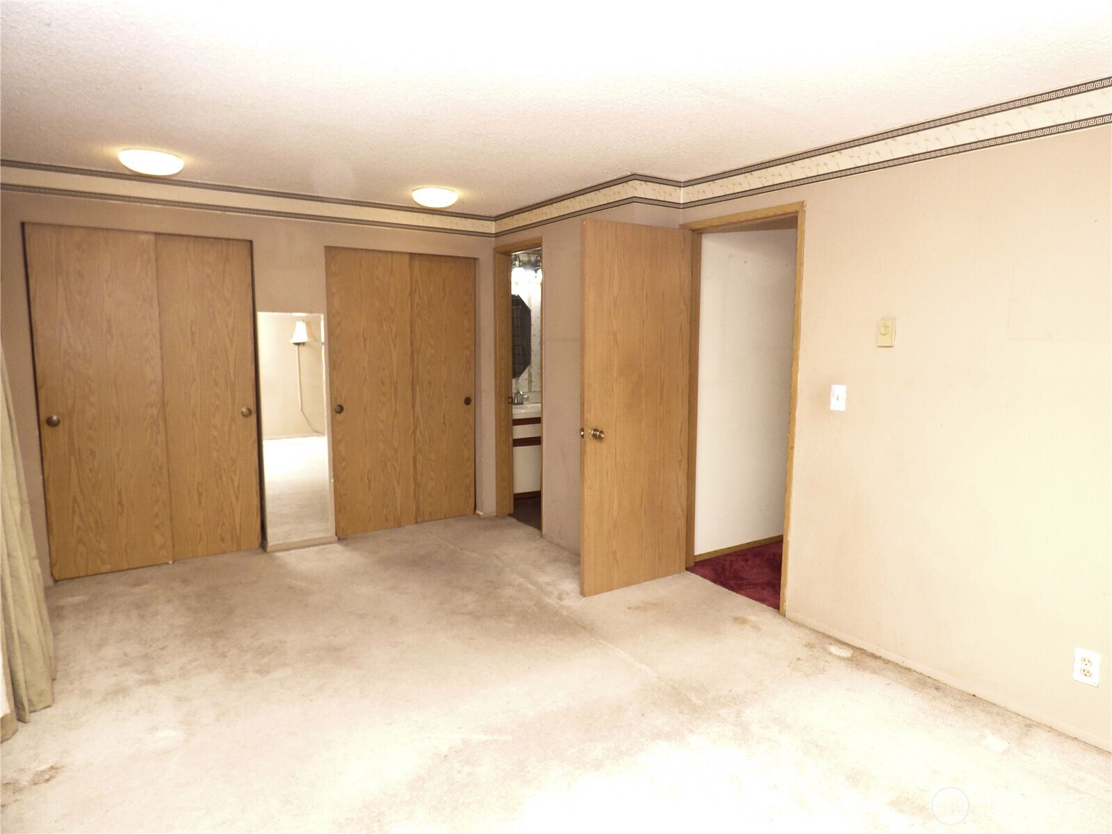 Auburn, Washington, 98001, United States, 3 Bedrooms Bedrooms, ,3 BathroomsBathrooms,Residential,For Sale,1804048