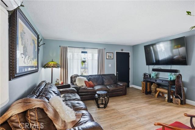 Riverside, California, 92503, United States, 3 Bedrooms Bedrooms, ,1 BathroomBathrooms,Residential,For Sale,1991391