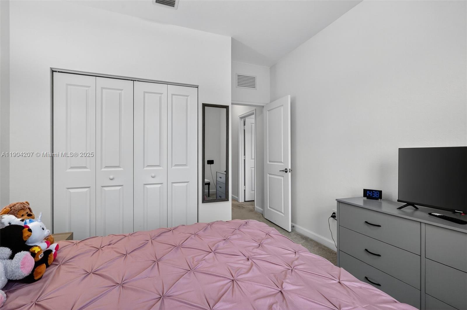 Miami, Florida, 33167, United States, 4 Bedrooms Bedrooms, ,3 BathroomsBathrooms,Residential,For Sale,1987738