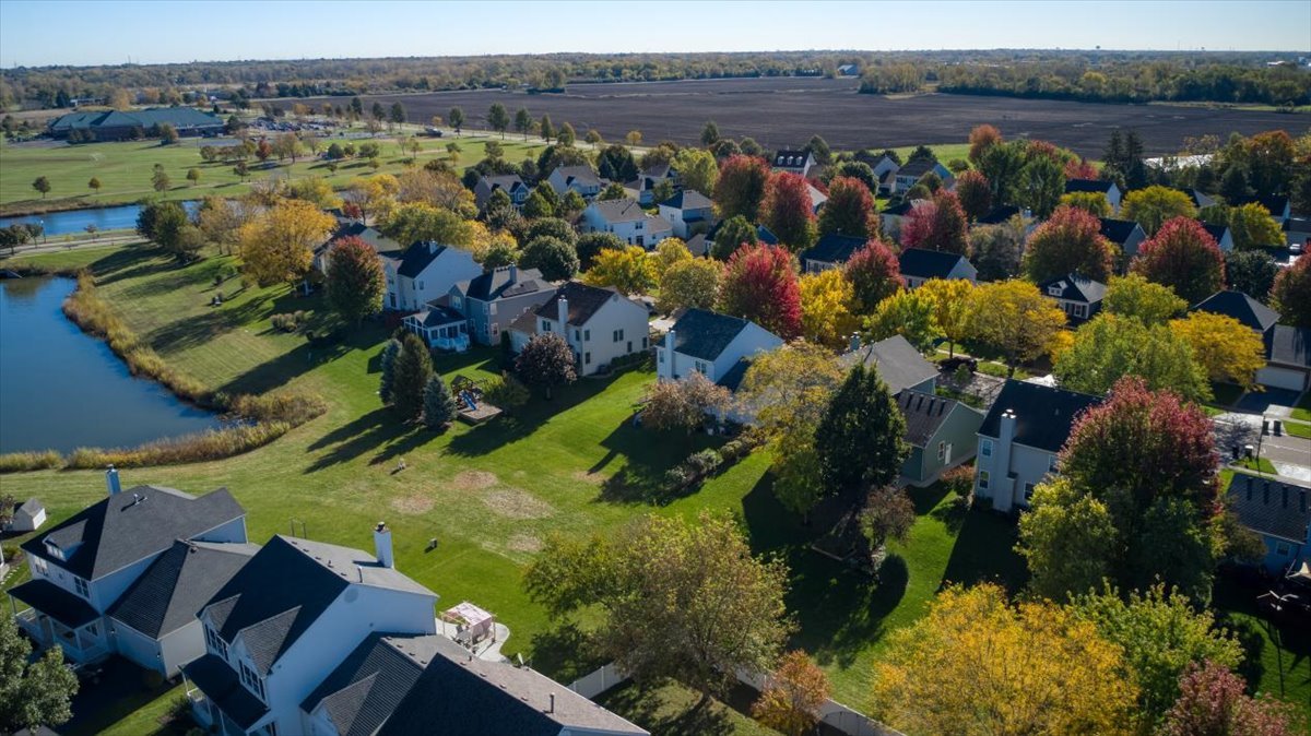 West Chicago, Illinois, 60185, United States, 4 Bedrooms Bedrooms, ,4 BathroomsBathrooms,Residential,For Sale,1990752