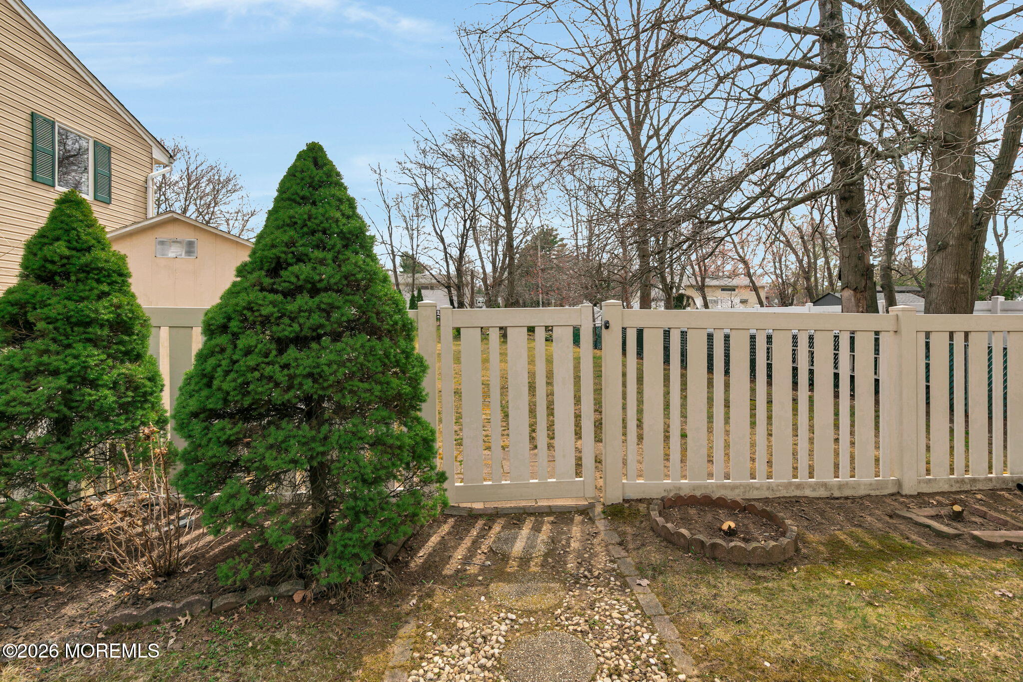 Middletown, New Jersey, 07748, United States, 4 Bedrooms Bedrooms, ,2 BathroomsBathrooms,Residential,For Sale,2033155