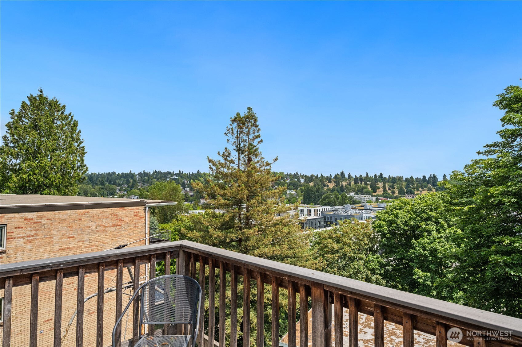 Seattle, Washington, 98105, United States, ,Residential,For Sale,1896313