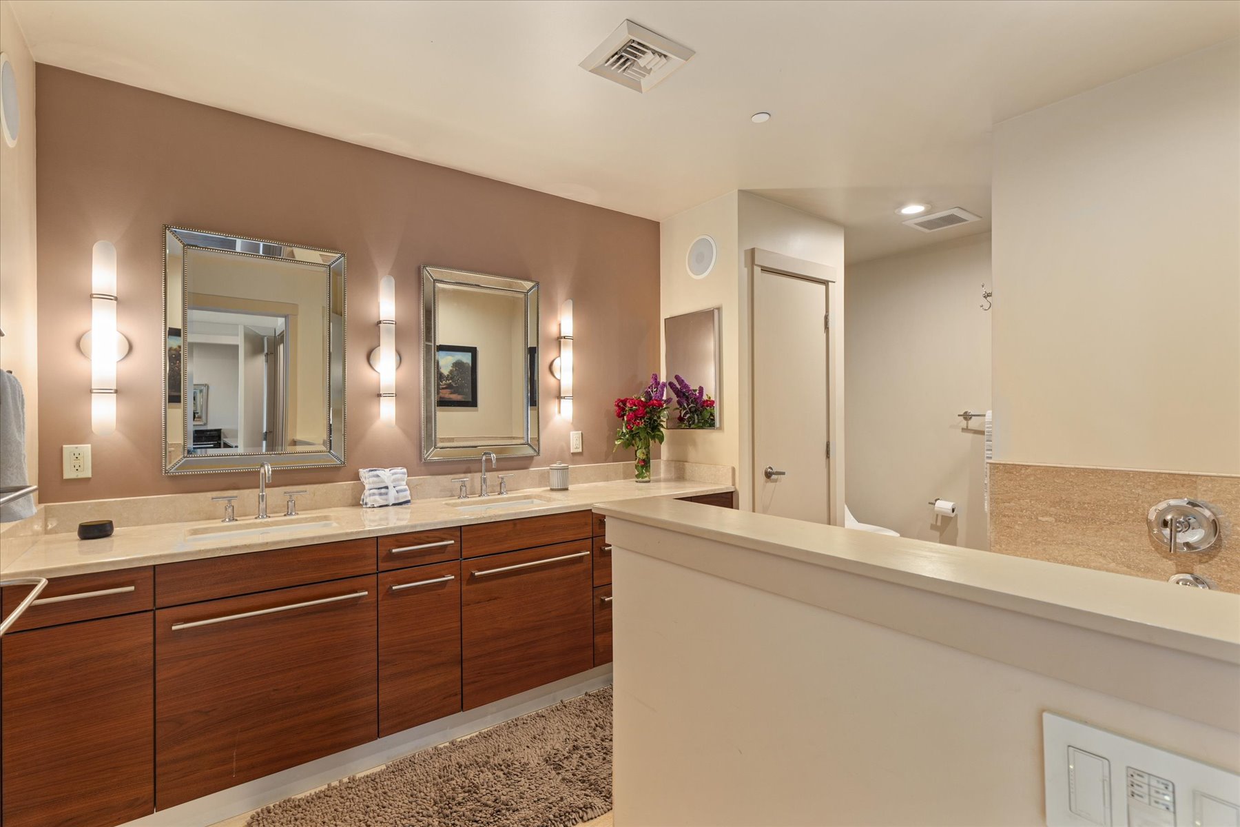  631 Market St Unit #401, Kirkland, WA 98033 - 物件實景