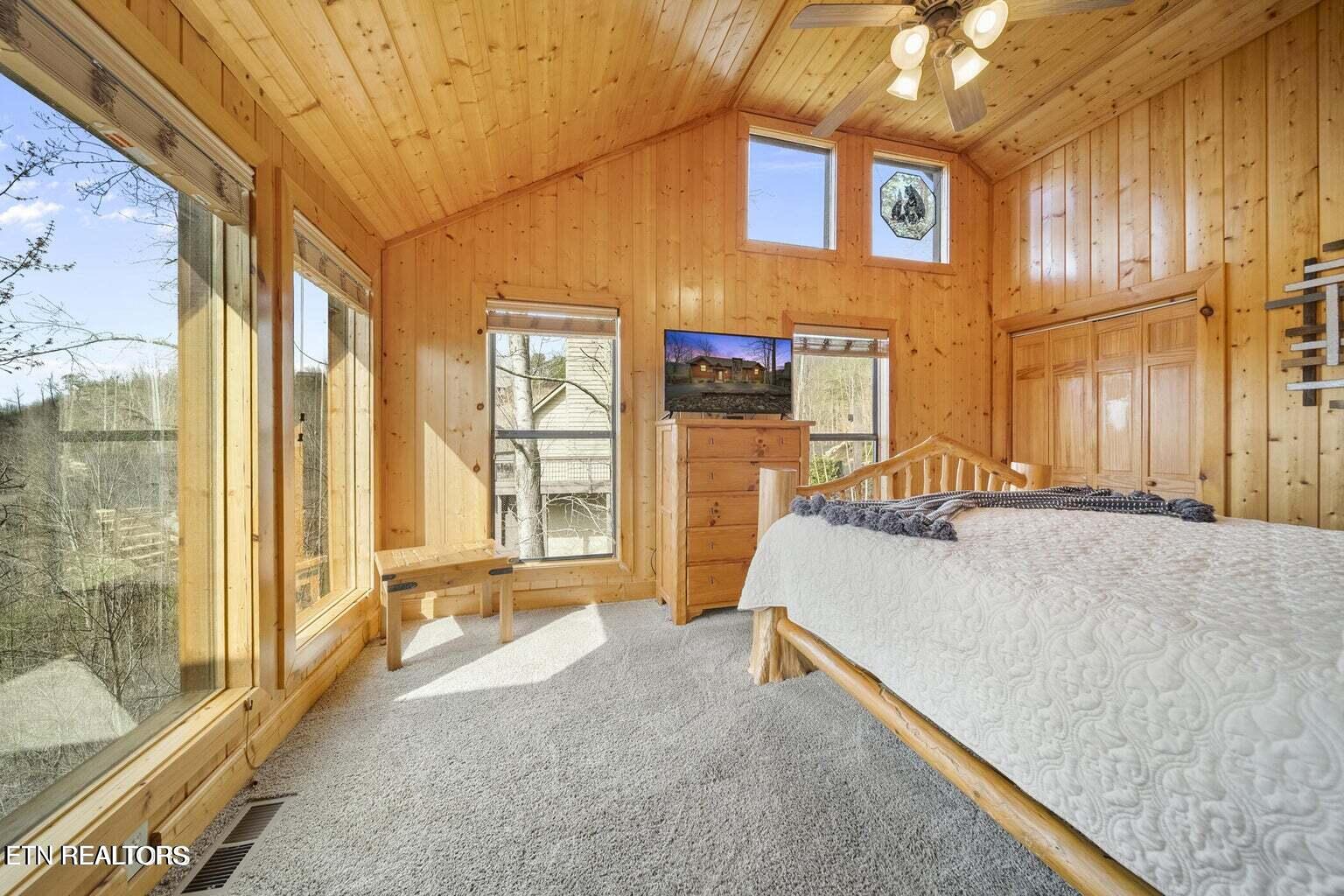 922 Scenic Tr, Gatlinburg, Tennessee, 37738, United States, 3 Bedrooms Bedrooms, ,3 BathroomsBathrooms,Residential,For Sale,922 Scenic Tr,1483117