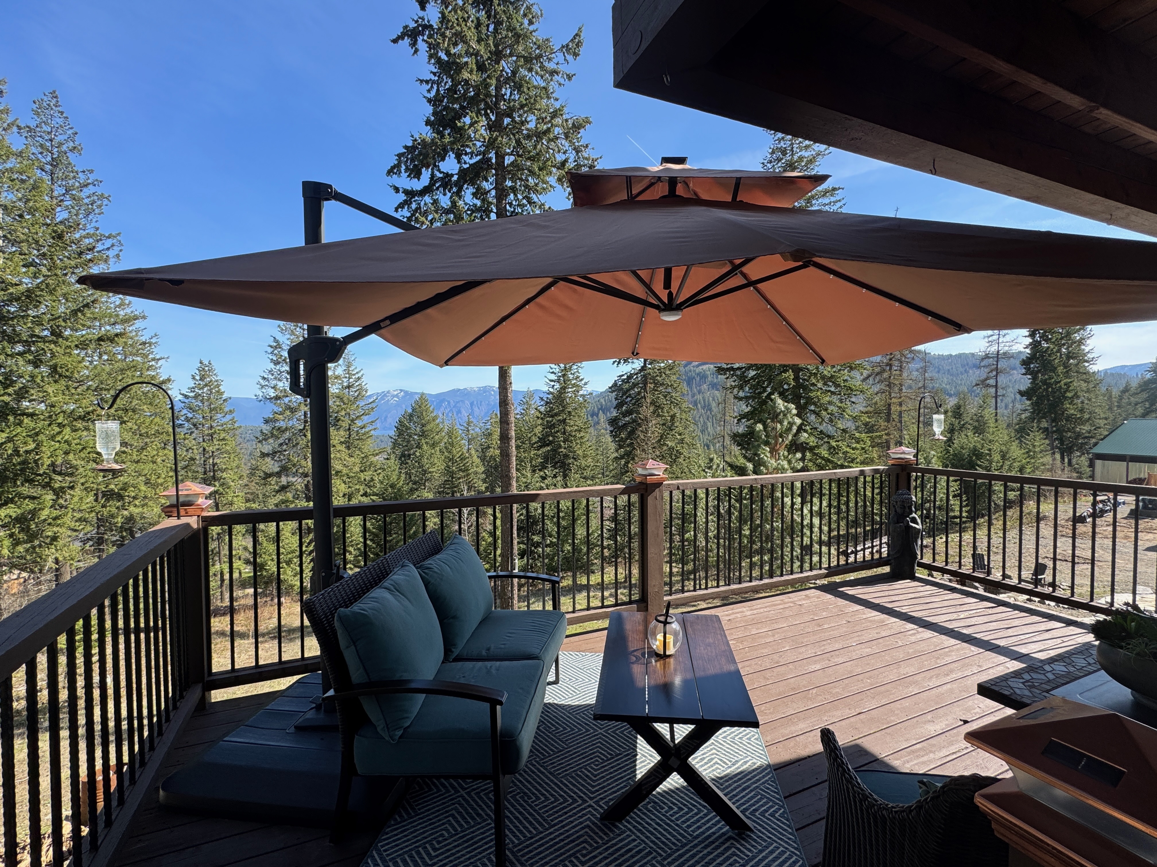 Sagle, Idaho, 83860, United States, 3 Bedrooms Bedrooms, ,3 BathroomsBathrooms,Residential,For Sale,1792364