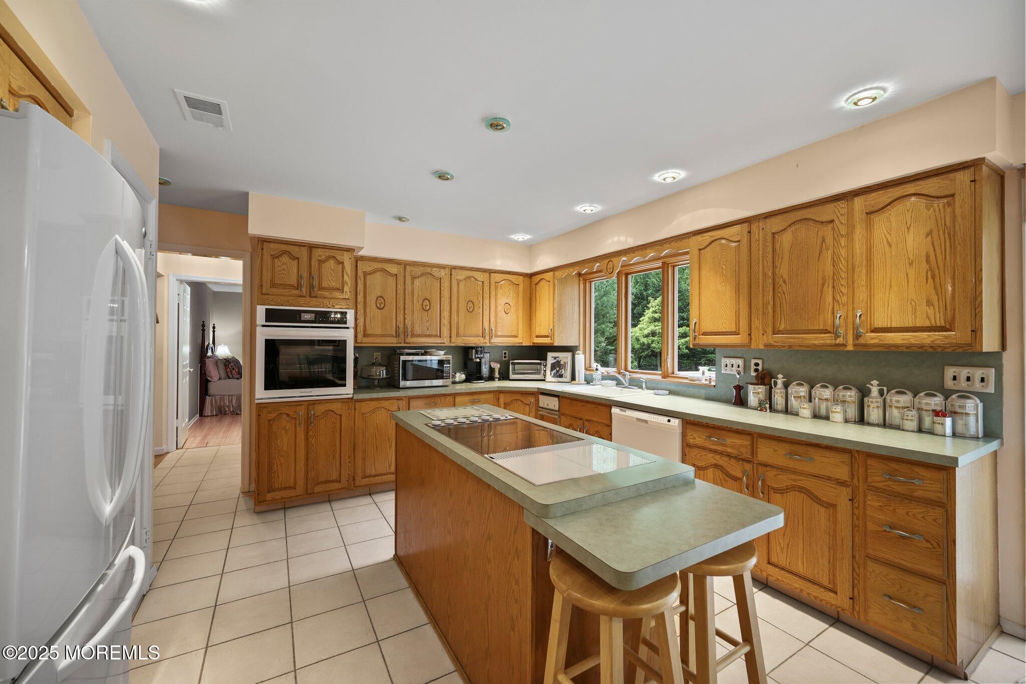 Morganville, New Jersey, 07751, United States, 6 Bedrooms Bedrooms, ,6 BathroomsBathrooms,Residential,For Sale,1823484