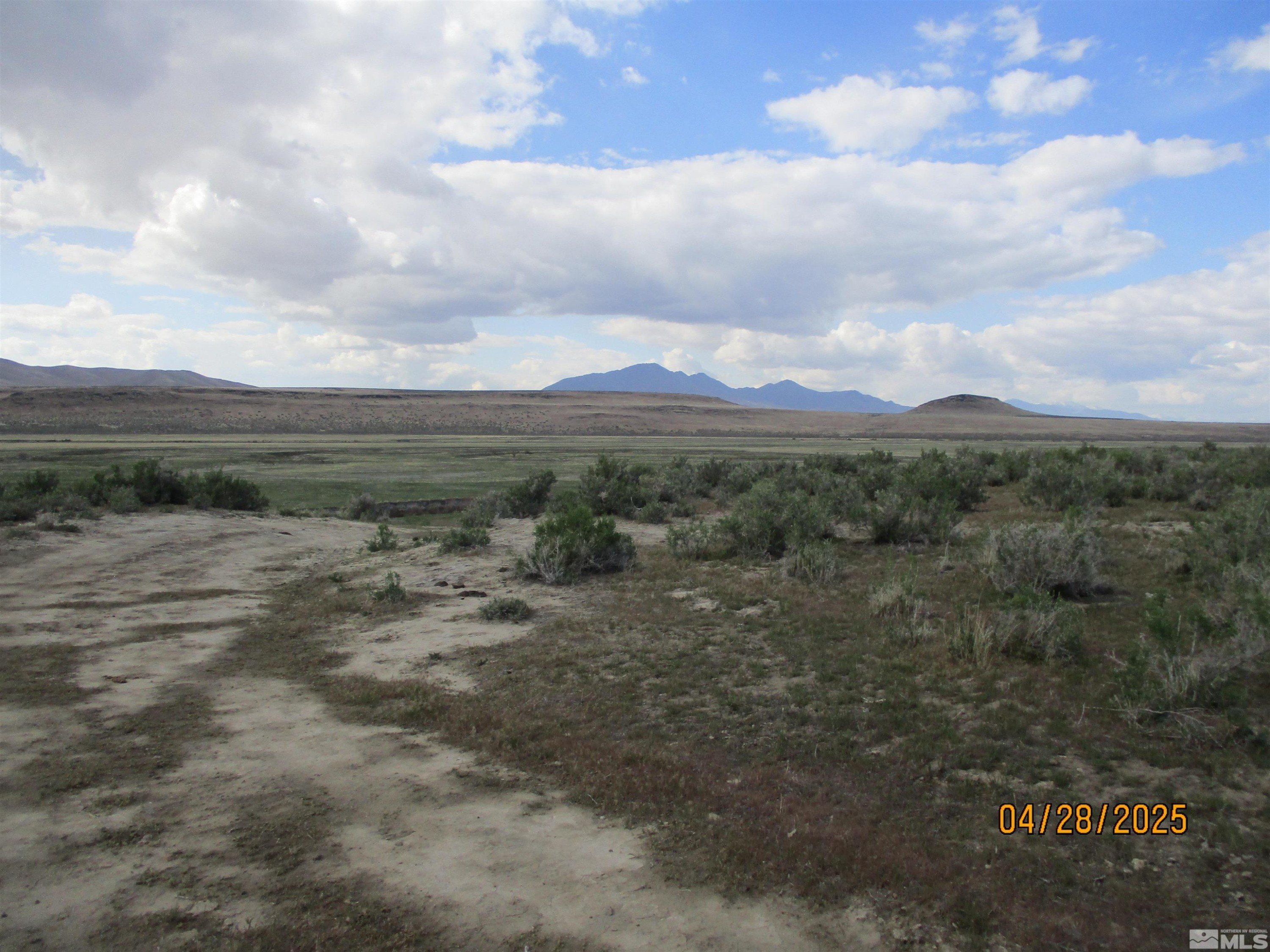 Winnemucca, Nevada, 89445, United States, ,Residential,For Sale,1974448