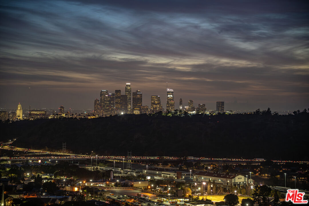 Los Angeles, California, 90065, United States, 3 Bedrooms Bedrooms, ,3 BathroomsBathrooms,Residential,For Sale,1939626