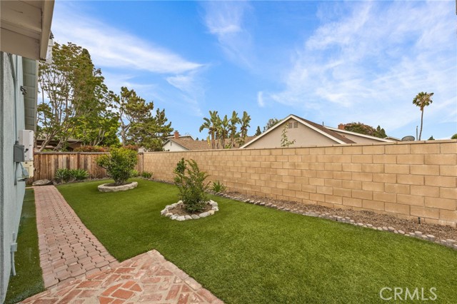 Tustin, California, 92780, United States, 4 Bedrooms Bedrooms, ,2 BathroomsBathrooms,Residential,For Sale,2049100