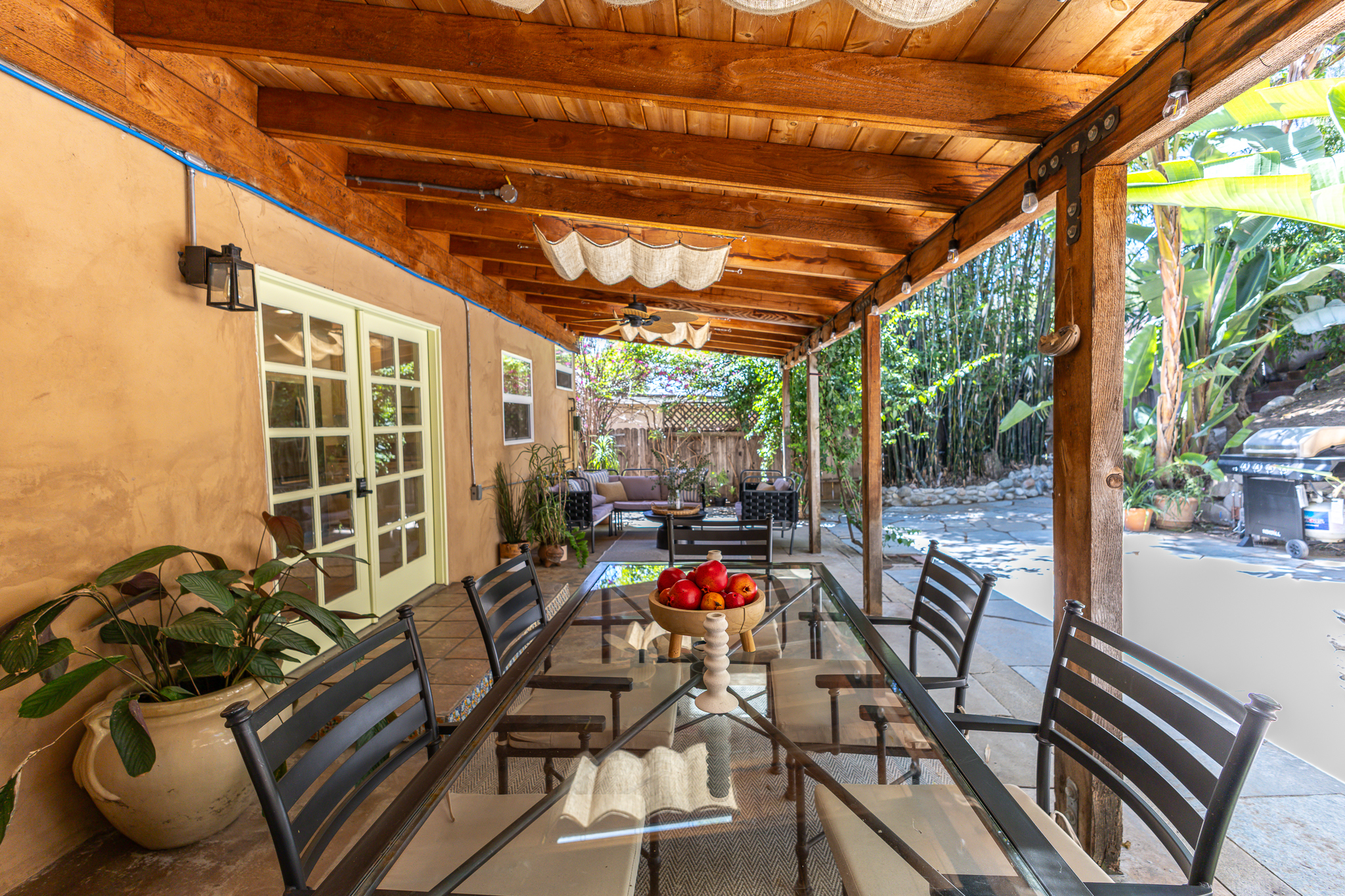  927 Pine Grove Ave - 物件實景