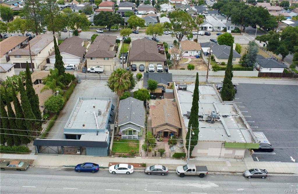 Azusa, California, 91702, United States, 6 Bedrooms Bedrooms, ,Residential,For Sale,2048732