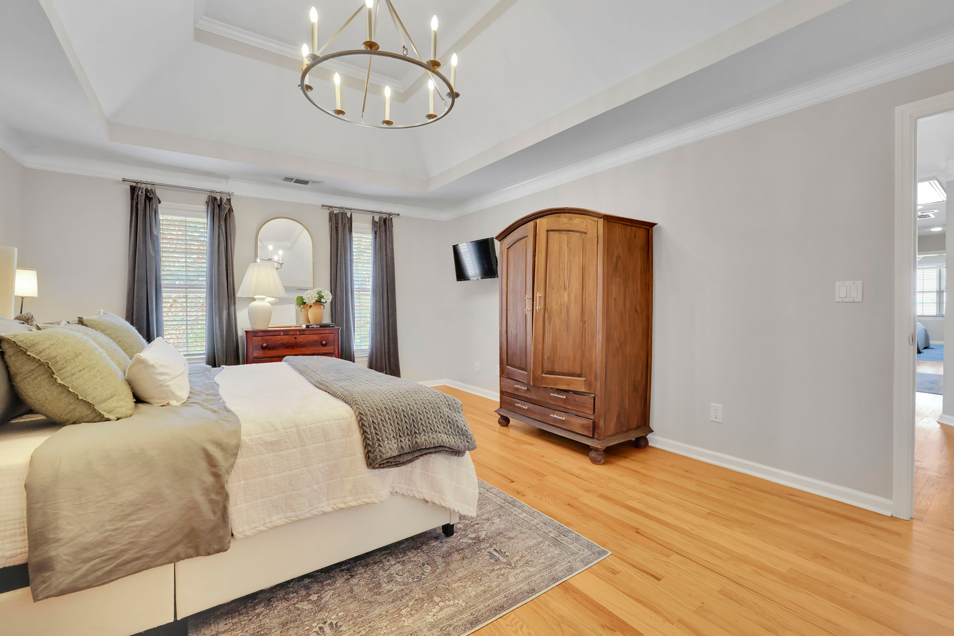  Beautifully Maintained Home Nestled Within a Quiet and Established Community - 物件實景