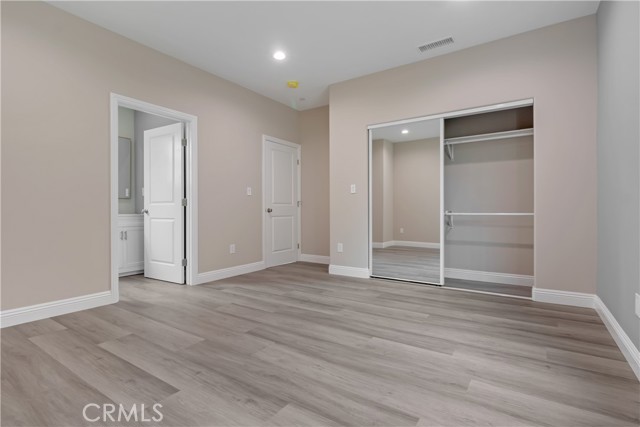 Hawaiian Gardens, California, 90716, United States, 6 Bedrooms Bedrooms, ,Residential,For Sale,1985769