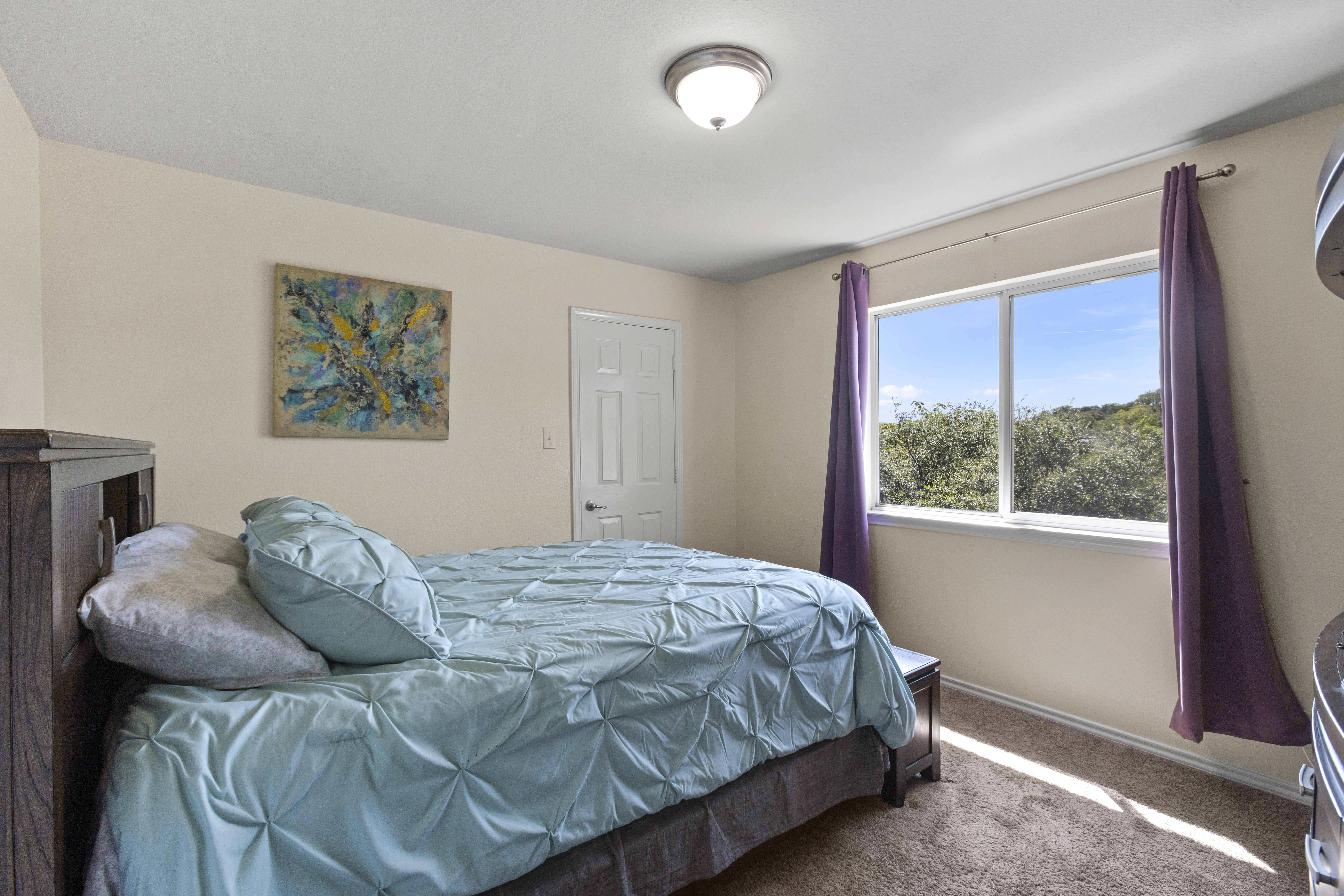  Spacious Home with Greenbelt Views - 物件實景