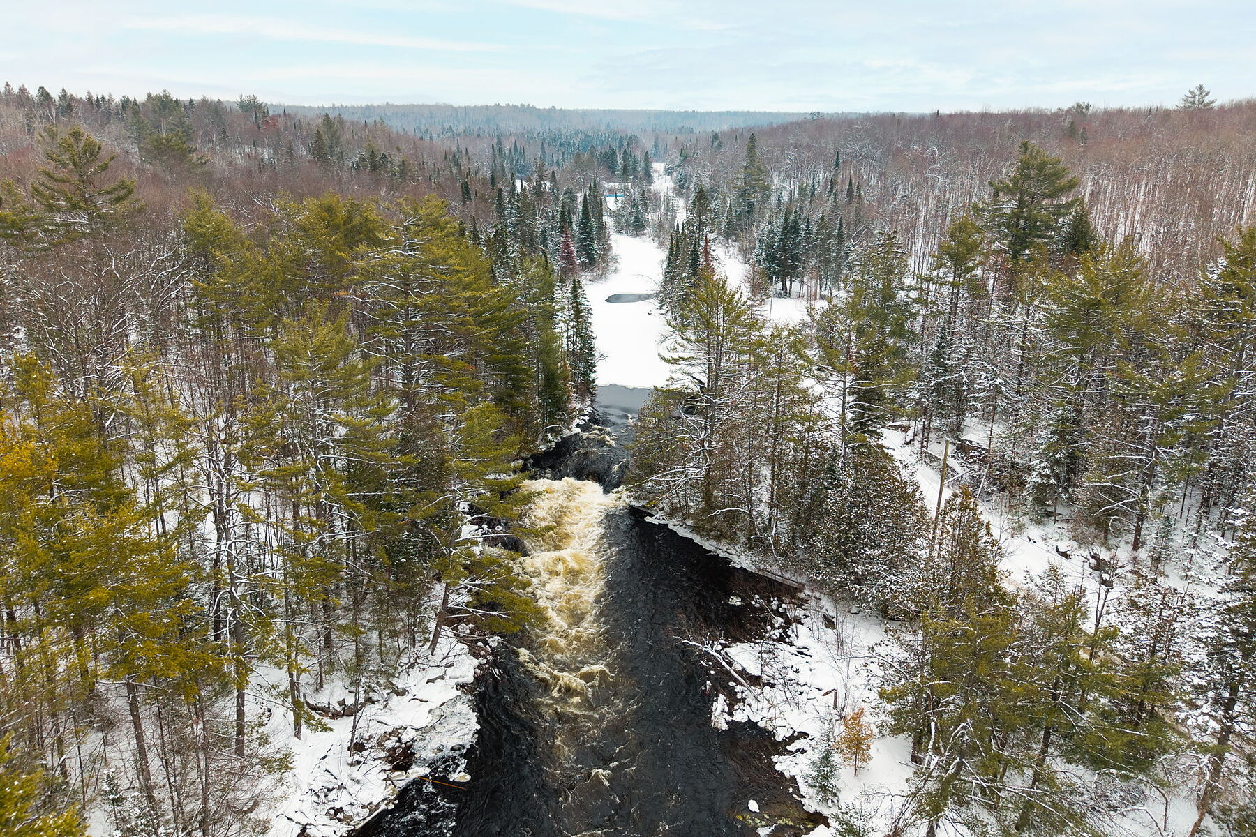  Serene Irondale River Cottage - 物件實景