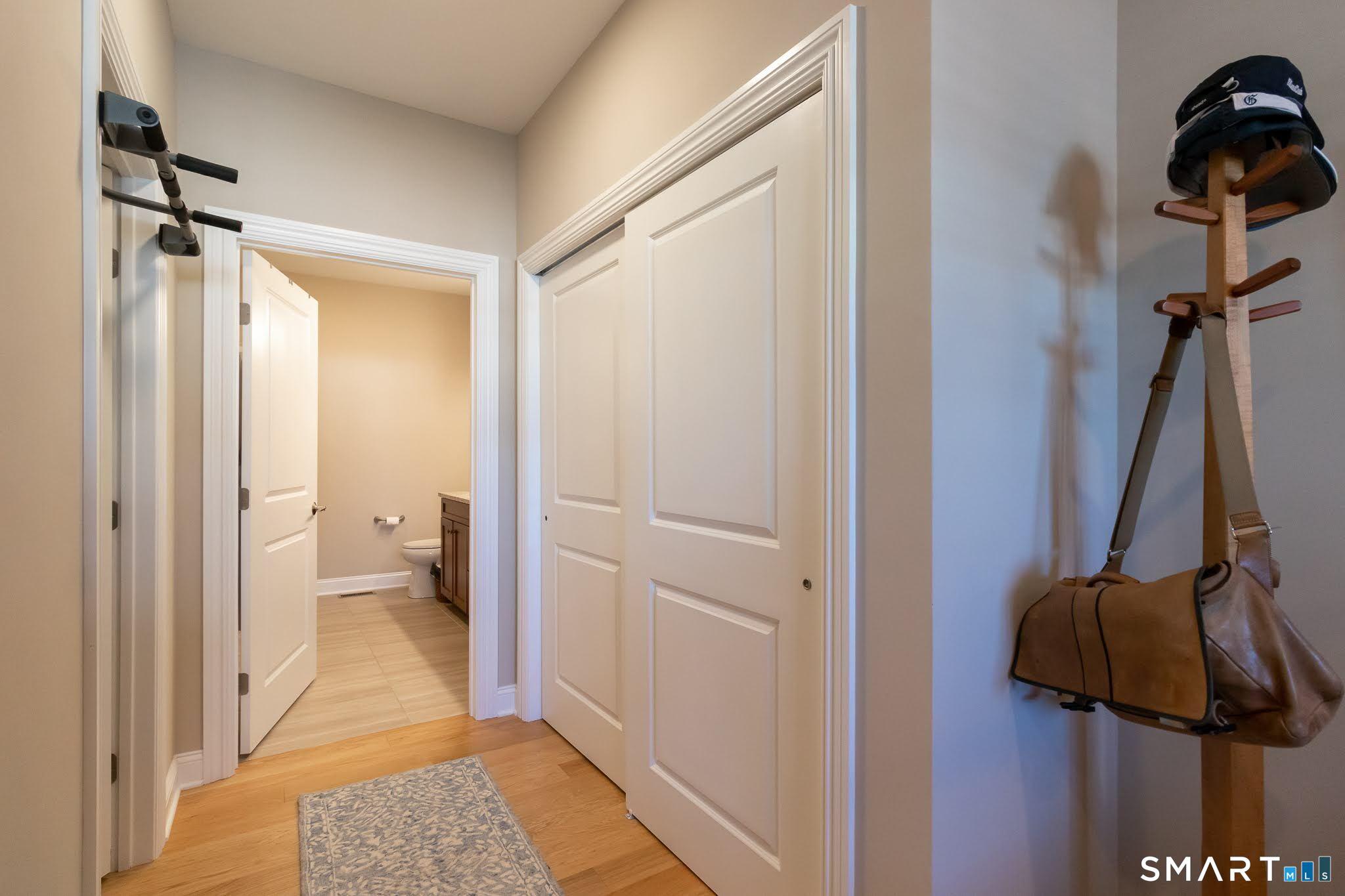 Cheshire, Connecticut, 06410, United States, 3 Bedrooms Bedrooms, ,3 BathroomsBathrooms,Residential,For Sale,2005318