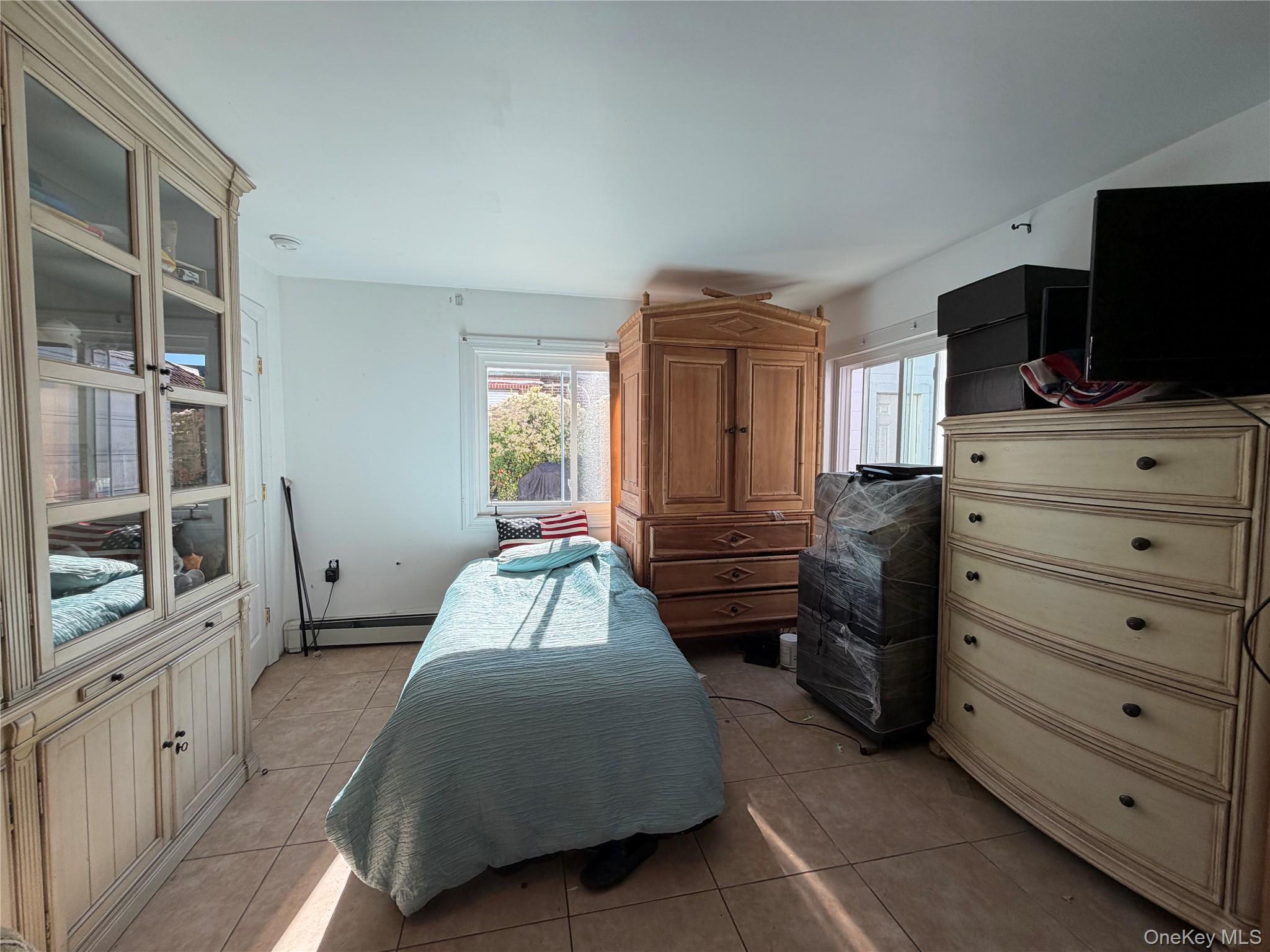 Long Beach, New York, 11561, United States, 5 Bedrooms Bedrooms, ,4 BathroomsBathrooms,Residential,For Sale,1989696