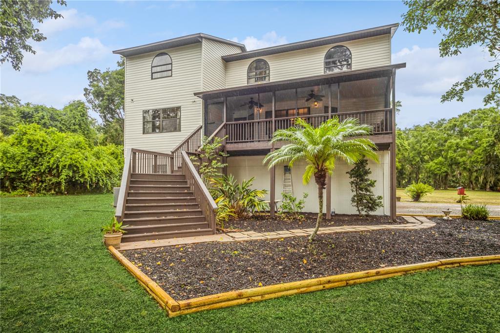 Dover, Florida, 33527, United States, 5 Bedrooms Bedrooms, ,3 BathroomsBathrooms,Residential,For Sale,1948421