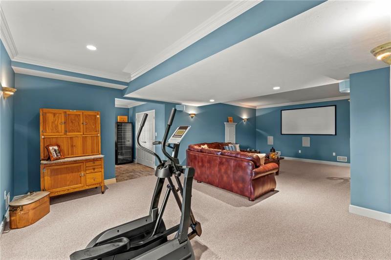 Mcmurray, Pennsylvania, 15317, United States, 4 Bedrooms Bedrooms, ,4 BathroomsBathrooms,Residential,For Sale,1928705