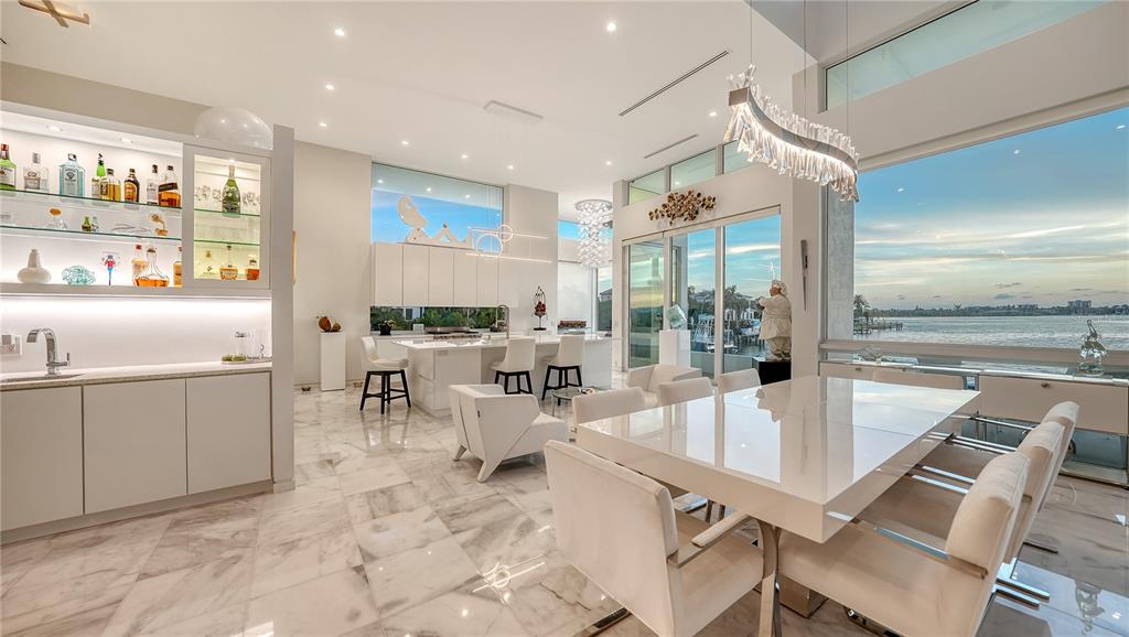 Sarasota, Florida, 34236, United States, 3 Bedrooms Bedrooms, ,5 BathroomsBathrooms,Residential,For Sale,1908406