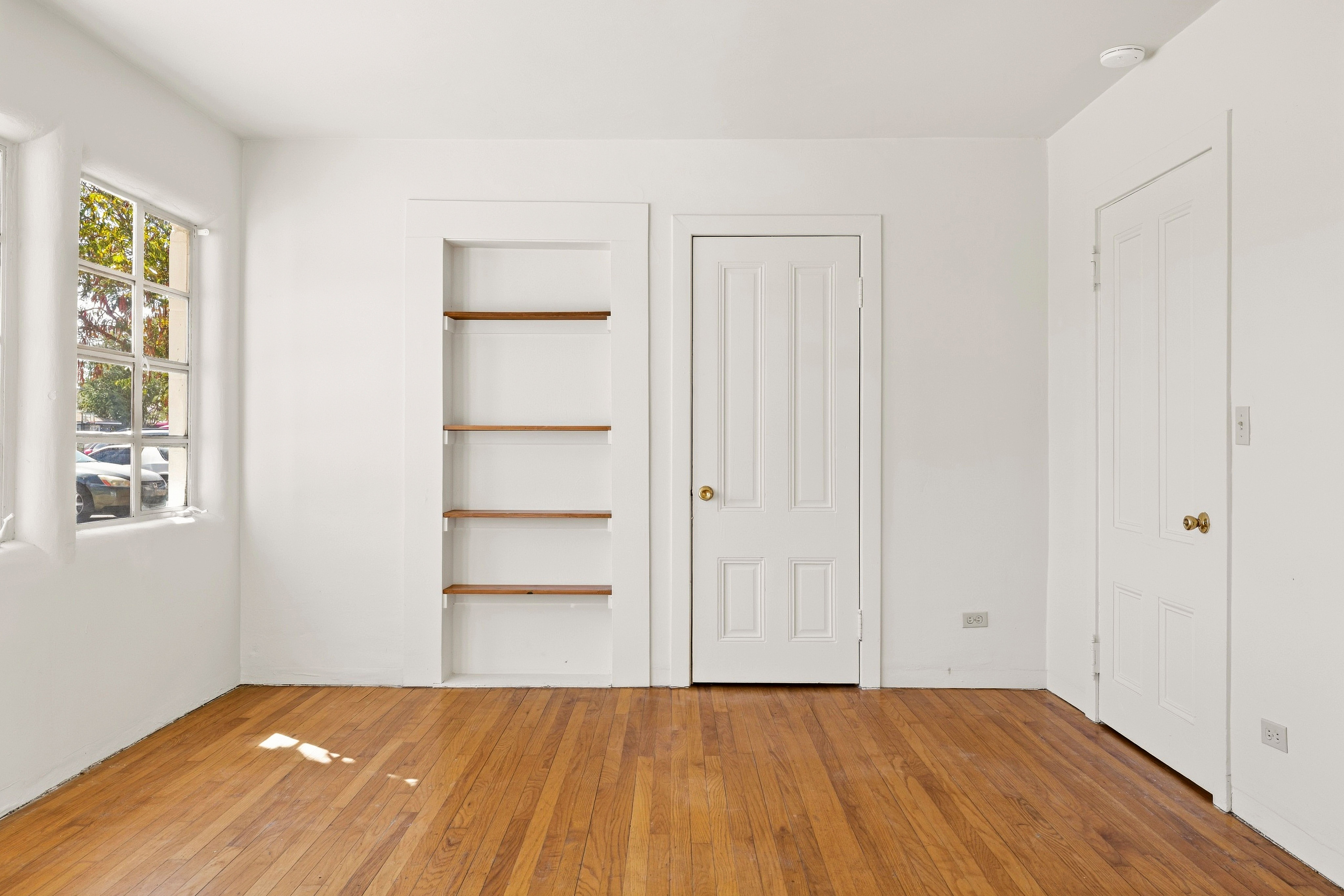  1241 Arcade Boulevard, Sacramento, CA 95815 - 物件實景