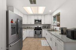 Palmdale, California, 93551, United States, 3 Bedrooms Bedrooms, ,2 BathroomsBathrooms,Residential,For Sale,2005345