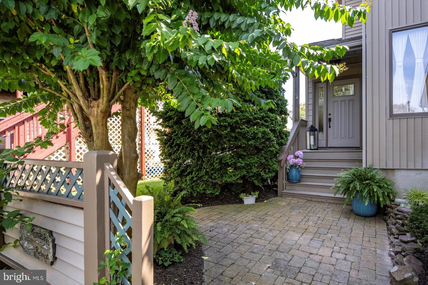 Ocean City, Maryland, 21842, United States, 4 Bedrooms Bedrooms, ,3 BathroomsBathrooms,Residential,For Sale,1942171